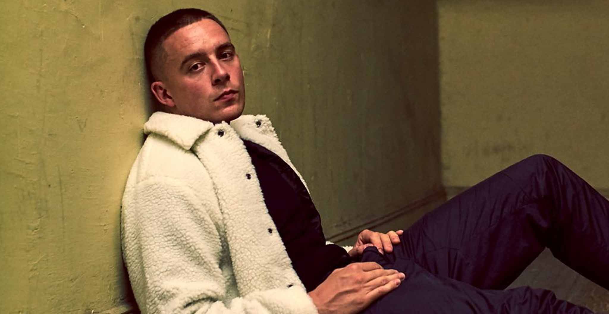 Dermot kennedy kiss me. Dermot Kennedy альбомы. "Dermot Hudson". "Dermot Byrne" && ( исполнитель | группа | музыка | Music | Band | artist ) && (фото | photo)